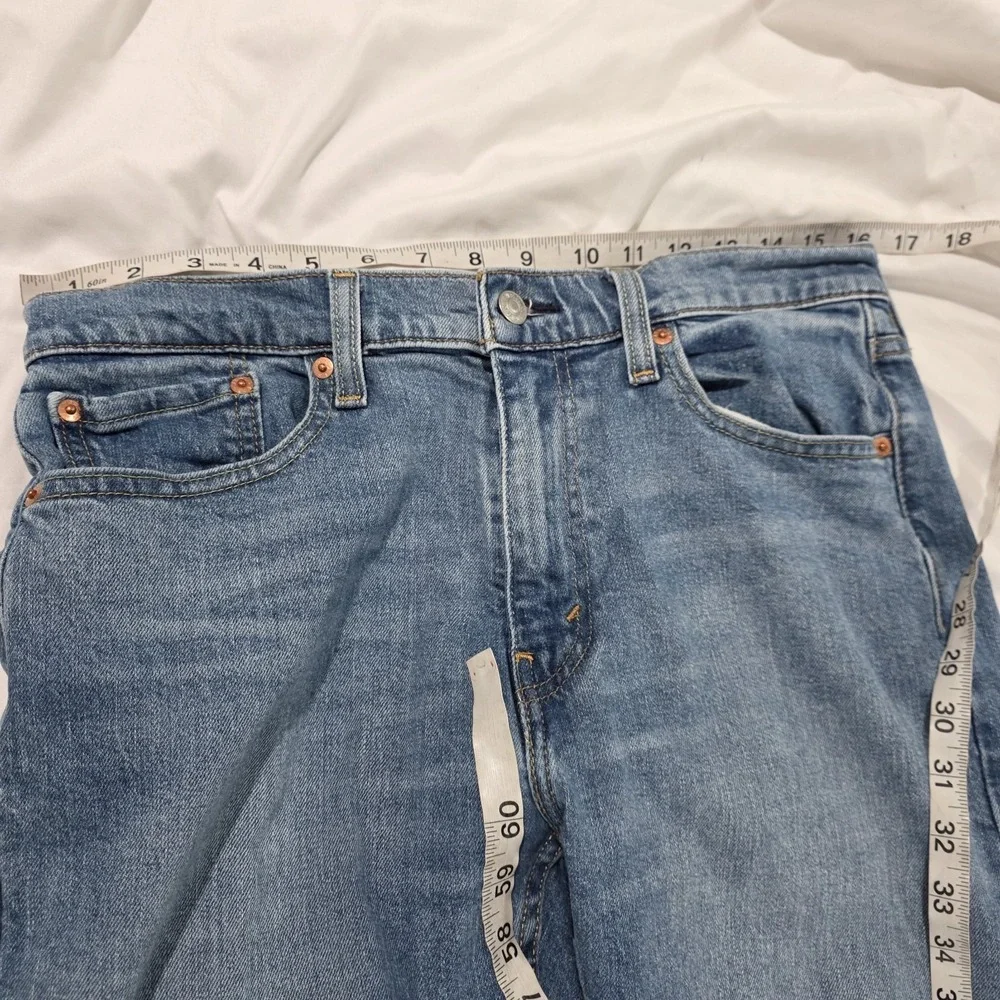 Levis Mens 513 32 X 30 Blue Jeans Straight Leg Medium‎ Wash